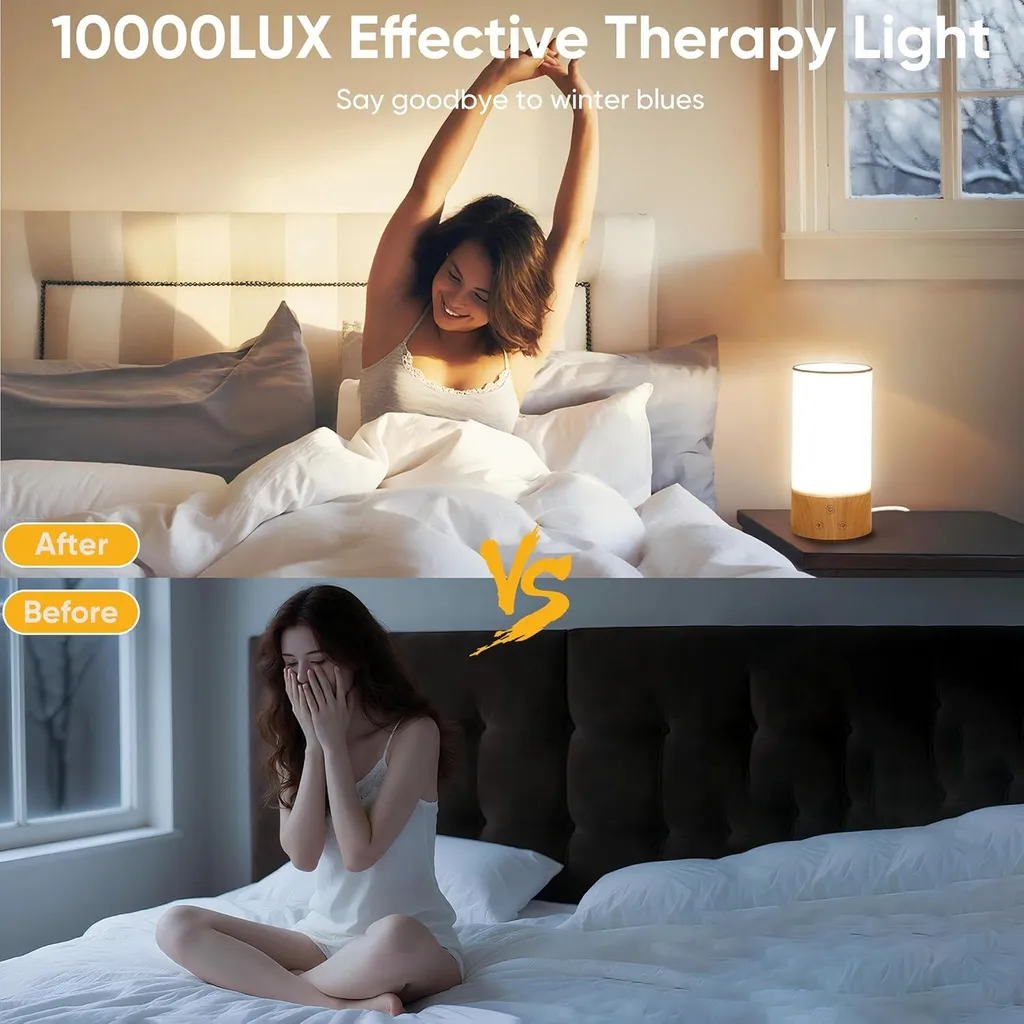 Vergleichsbilder einer Frau im Bett mit und ohne Therapielampe, mit der Aufschrift 10000LUX Effective Therapy Light.