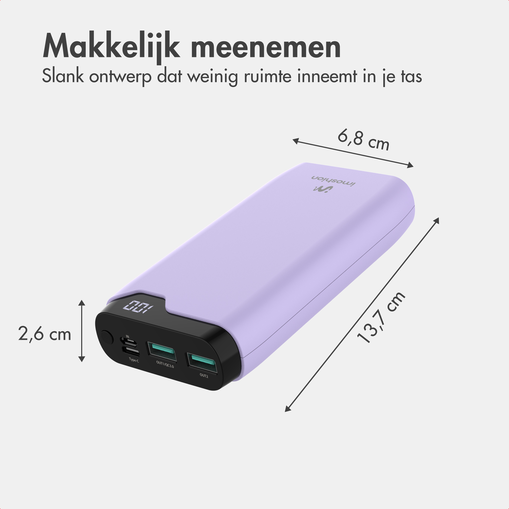 Un power bank viola di 13,7 cm di lunghezza, 6,8 cm di larghezza e 2,6 cm di altezza, con porte sul davanti.