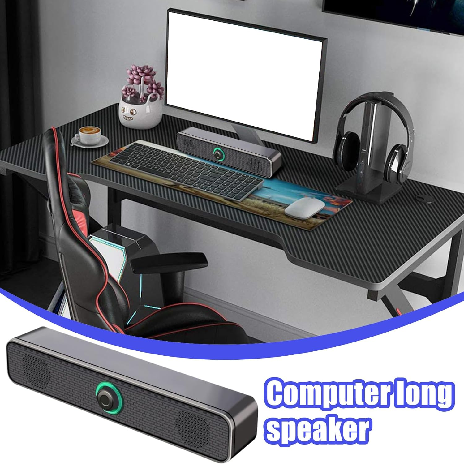 Ein langer Computermlautsprecher steht auf einem Schreibtisch mit Monitor, Tastatur und Kopfhörer.