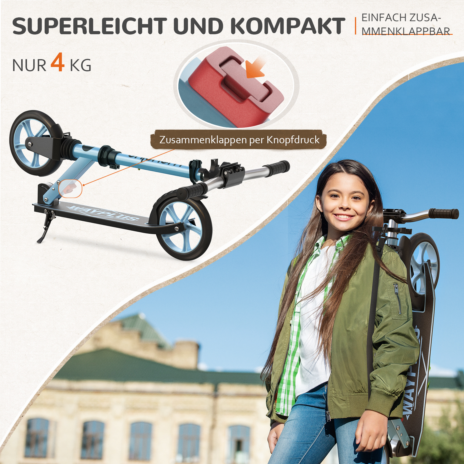 Ein lächelndes Mädchen trägt draußen einen faltbaren blau-schwarzen Roller mit 4 kg auf dem Rücken.