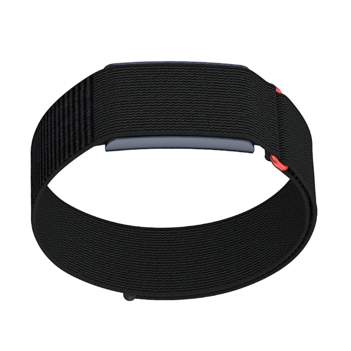Ein schwarzes Fitnessarmband mit strukturiertem Band, grauen Modul und rotem Akzent vor weißem Hintergrund.