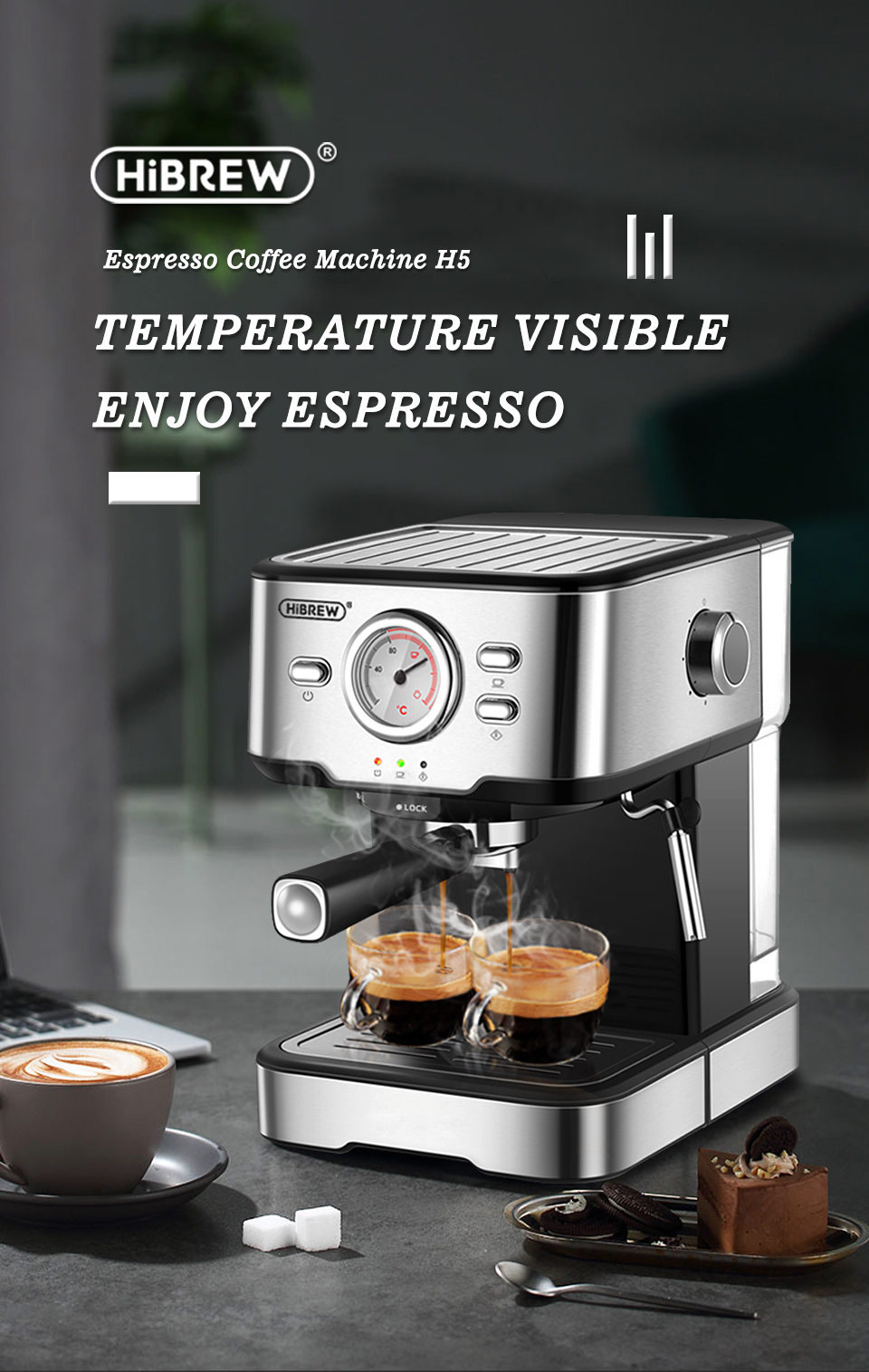 Macchina da caffè espresso HiBREW eroga caffè in due tazze di vetro su bancone scuro con torta.