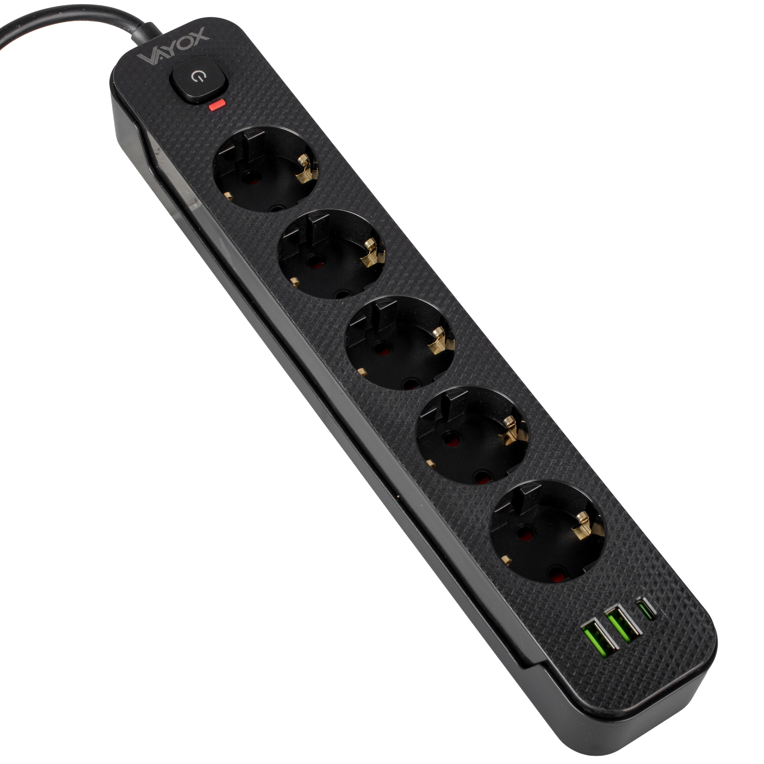 Czarna listwa zasilająca z pięcioma gniazdami, włącznikiem i trzema portami USB.