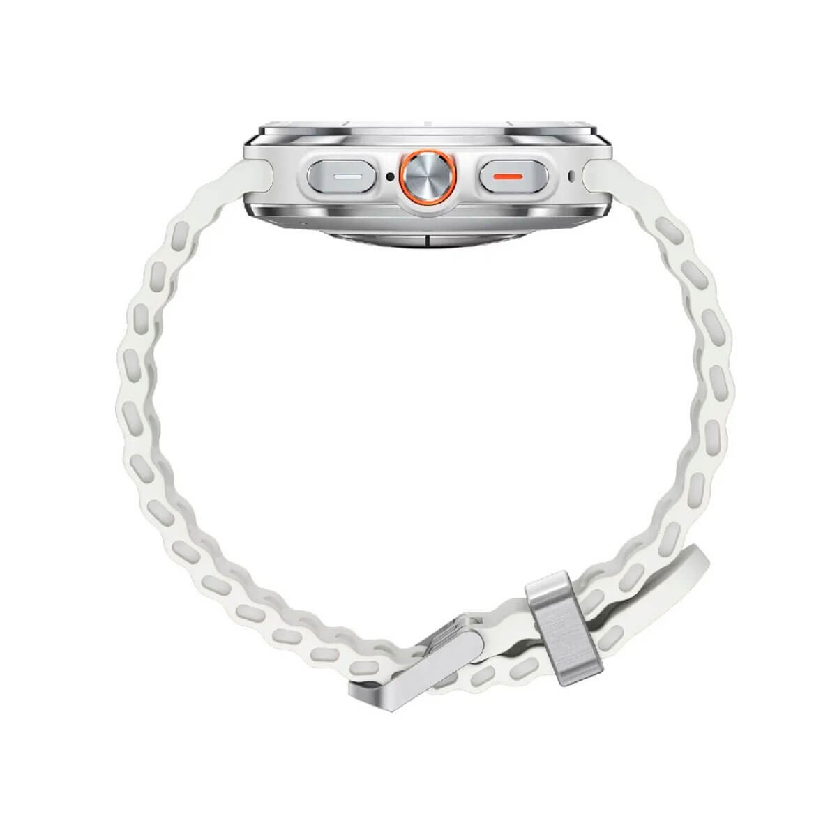 Uno smartwatch con cassa argentata e cinturino bianco testurizzato su sfondo bianco.