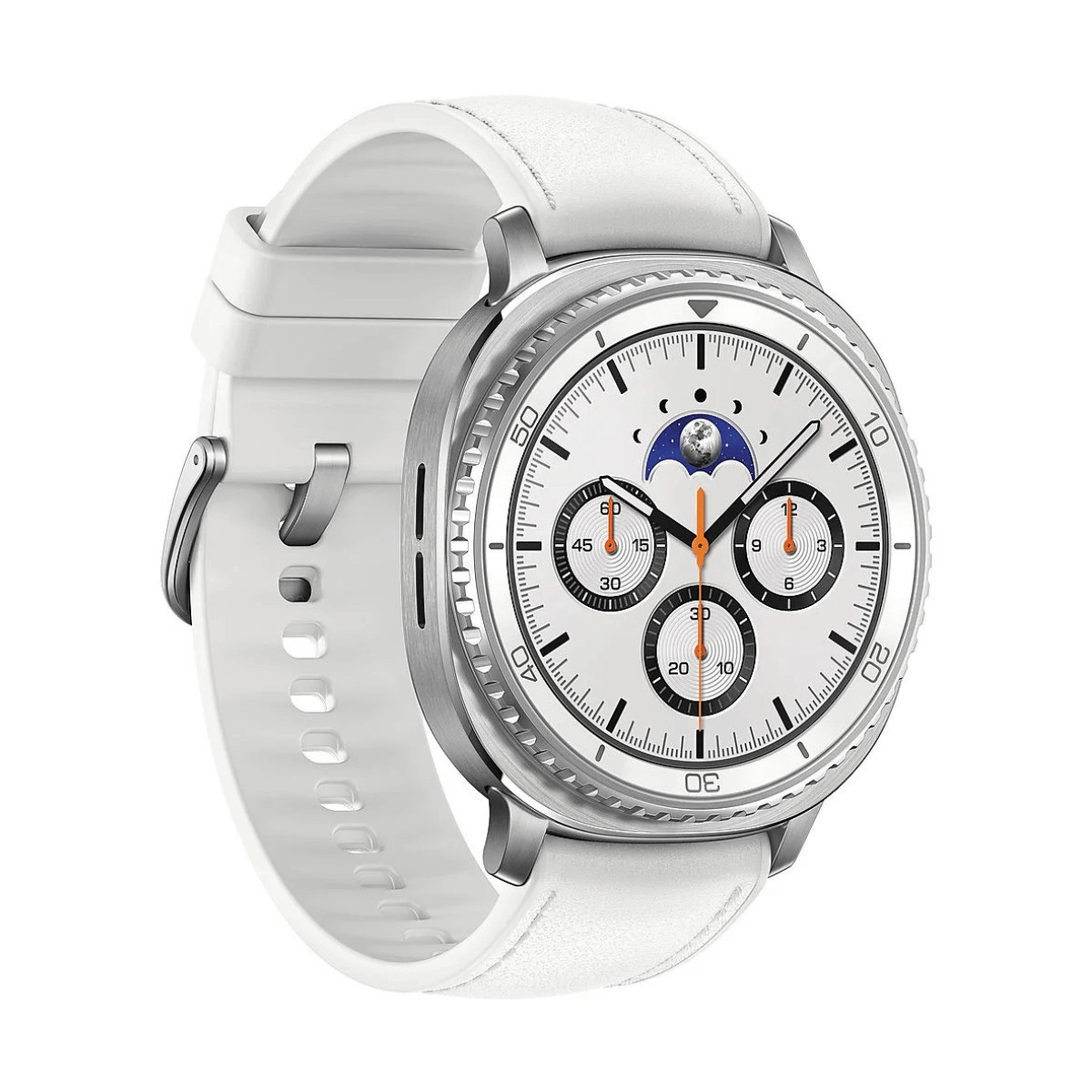 Un elegante smartwatch bianco con cassa argentata e cinturino in pelle su sfondo bianco.