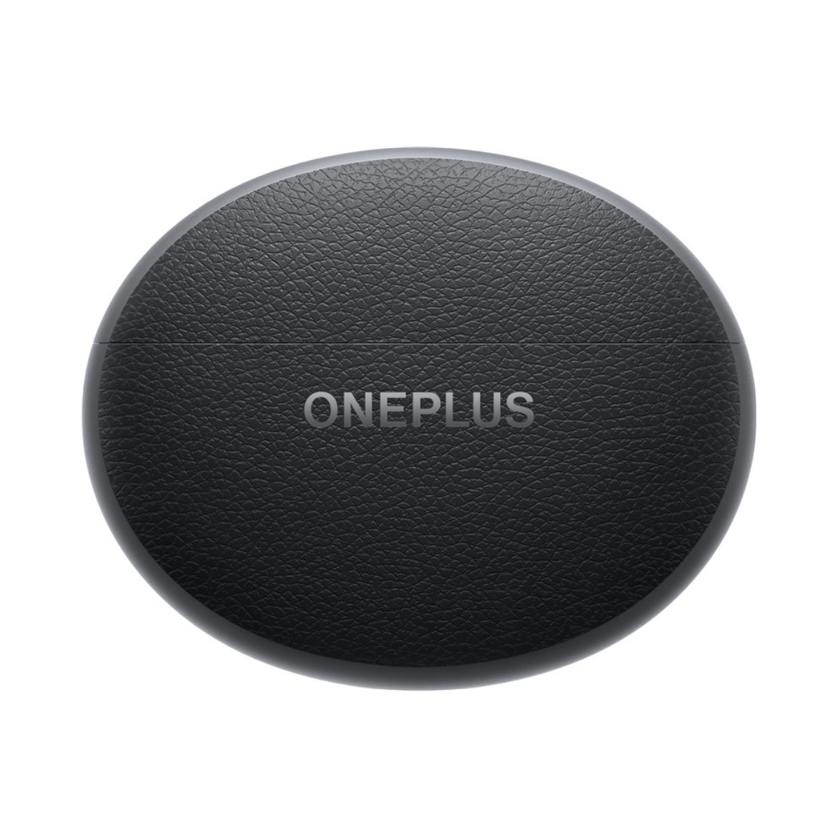 Una custodia ovale in pelle nera con il logo grigio OnePlus sul davanti su sfondo bianco.