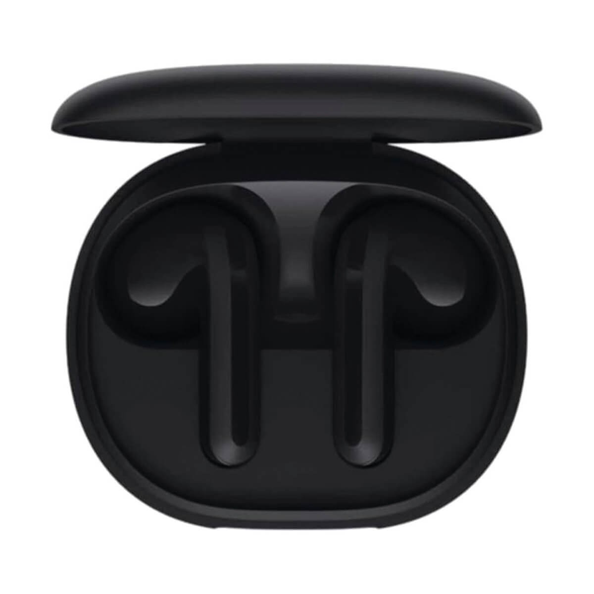 Un paio di cuffie in-ear nere sono posizionate all'interno della custodia di ricarica nera aperta.