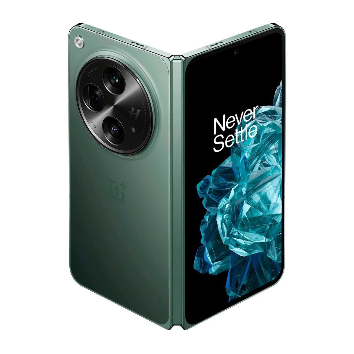 Un smartphone pliable vert avec un grand module de caméra rond et le texte Never Settle affiché sur l'écran.