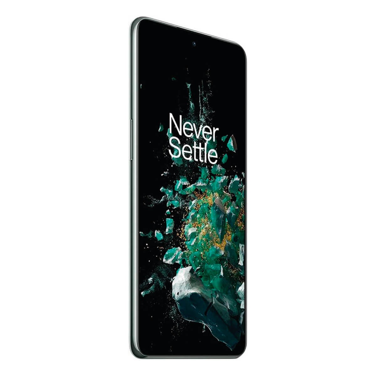 Uno smartphone inclinato a sinistra con schermo nero, grafica di cristalli verdi e la scritta "Never Settle".
