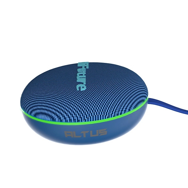 Une enceinte intelligente Altus bleue ronde avec un anneau lumineux vert et un câble sur fond blanc.