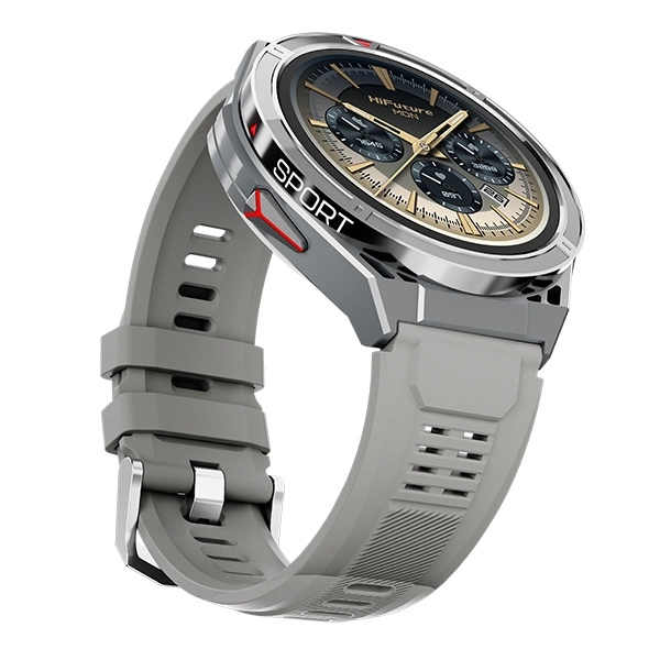 Un elegante smartwatch sportivo argentato con cinturino in silicone grigio e quadrante analogico su sfondo bianco.