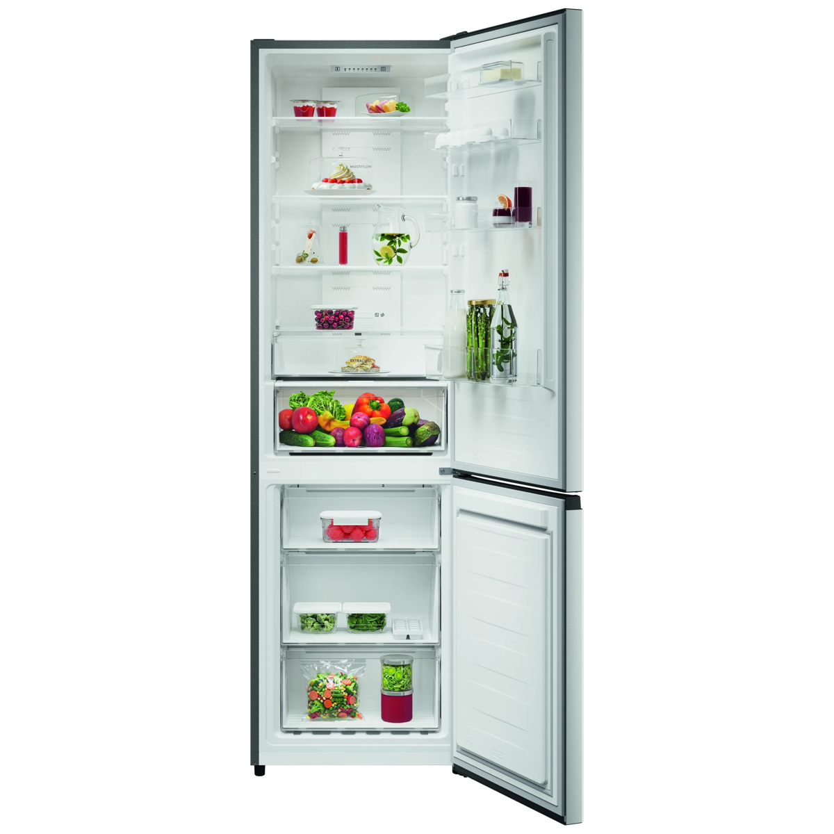 Un refrigerador blanco abierto con alimentos como verduras, botellas y recipientes en sus estantes.