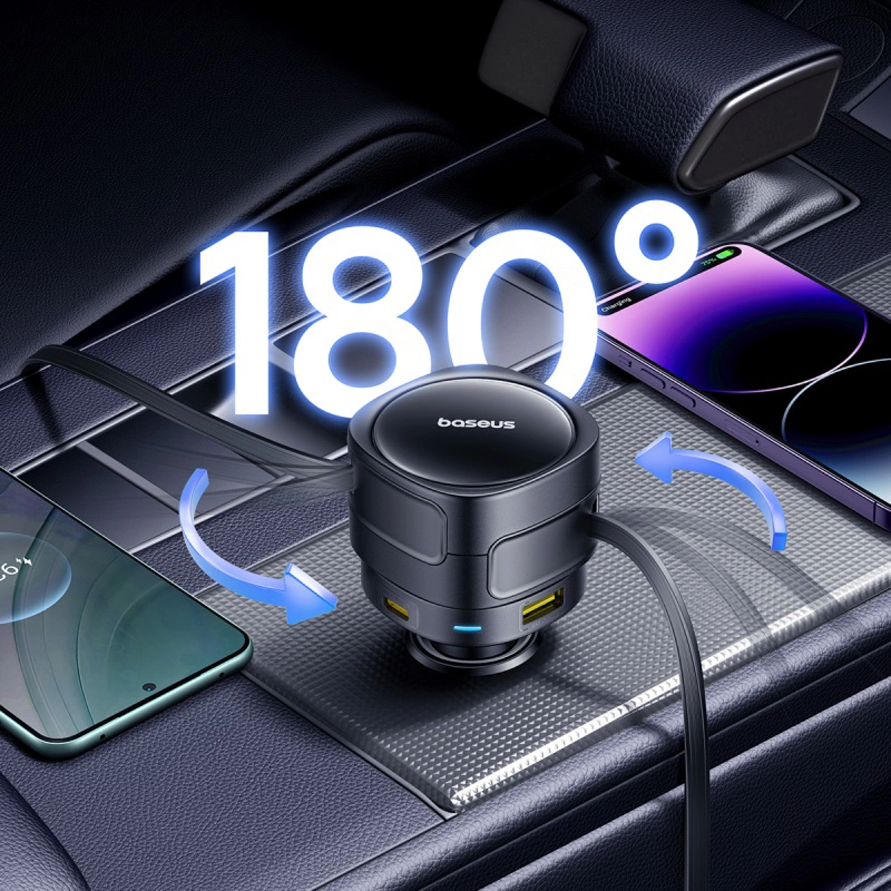 Un adattatore di ricarica per auto Baseus nero con cavo tra due smartphone in auto.