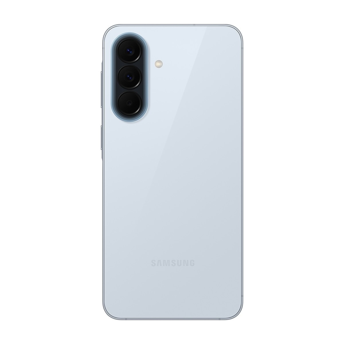 Beyaz arka planda dikey üçlü kameraya ve flaşa sahip açık mavi bir Samsung akıllı telefonun arkası.
