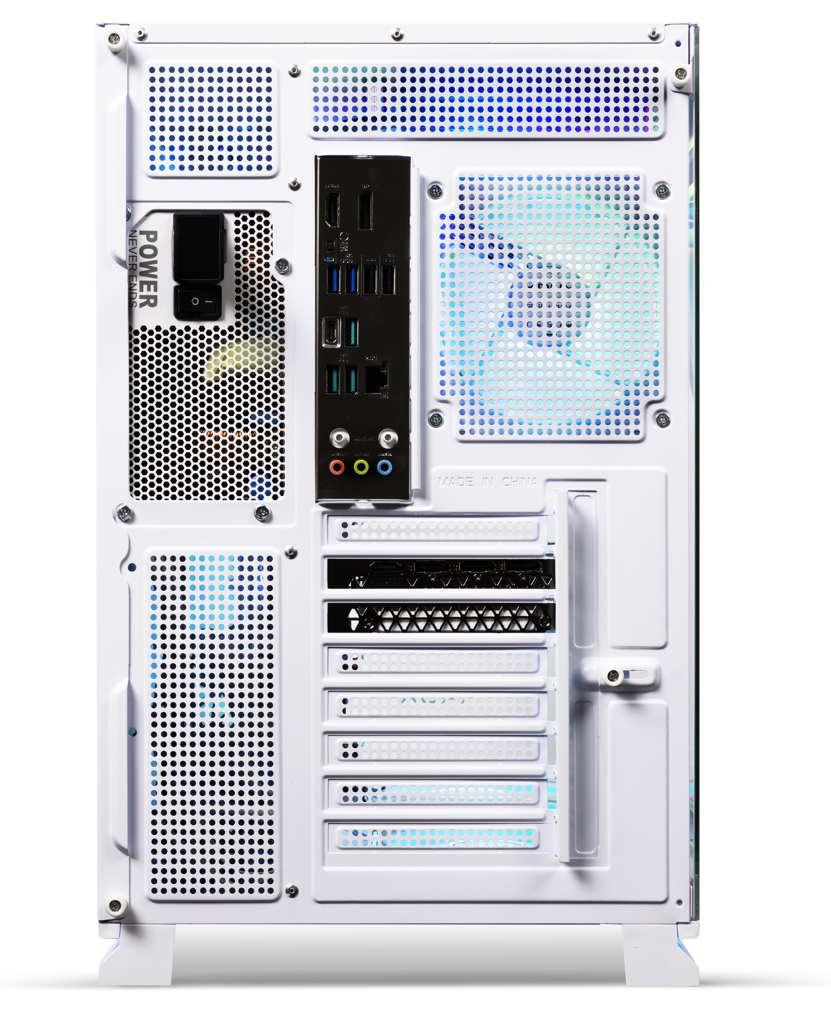 Rückansicht eines weißen PC-Gehäuses mit Anschlüssen, Lüftern mit blauer Beleuchtung und Lüftungsschlitzen.