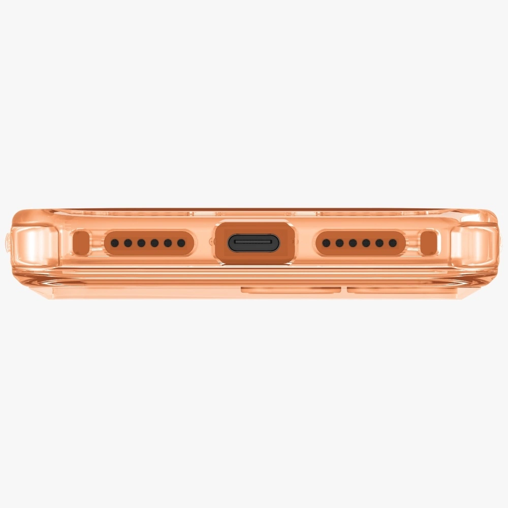 Beyaz arka planda USB-C bağlantı noktası ve hoparlörleri olan koruyucu kılıf içindeki pembe altın akıllı telefonun alt görünümü.