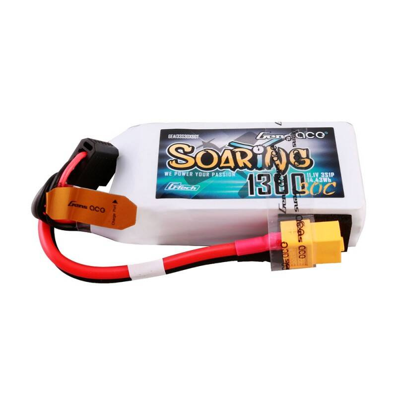 Una batteria LiPo bianca Soaring 1300C con cavi neri e rossi e un connettore giallo.
