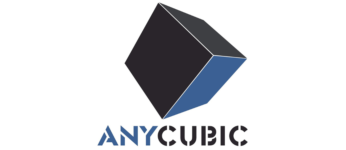 Un logo cubo 3D blu e nero con il testo ANYCUBIC in lettere maiuscole blu e nere sotto.