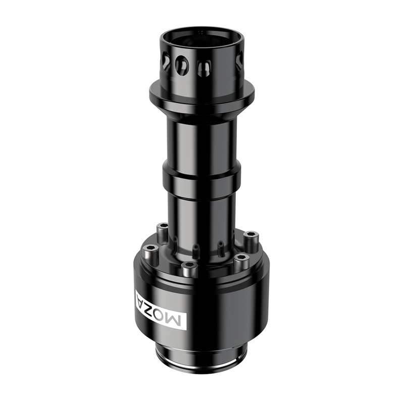 Un adaptateur métallique cylindrique noir avec des boulons et le logo MOZA blanc sur fond blanc.