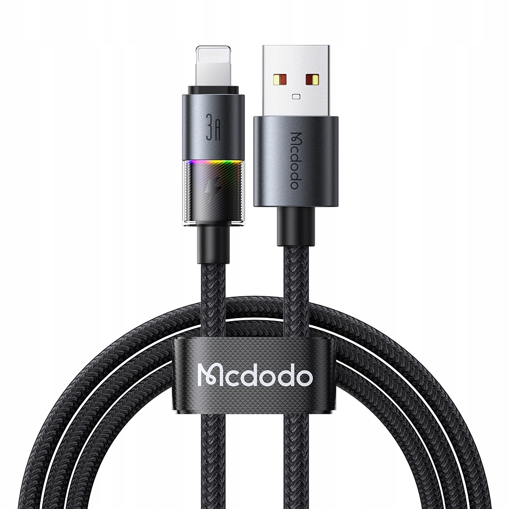 USB-A ve Lightning konnektörlerine sahip siyah örgülü Mcdodo kablosu.