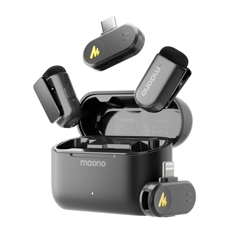 Sistema microfonico wireless Maono nero con custodia di ricarica e due trasmettitori.