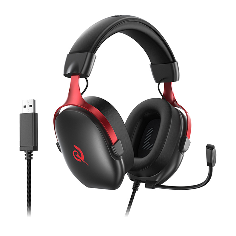 Cuffie da gioco nere con dettagli rossi, microfono e cavo USB.