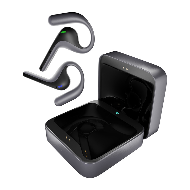 Dos auriculares inalámbricos negros y grises flotan sobre un estuche de carga gris abierto con un auricular dentro.