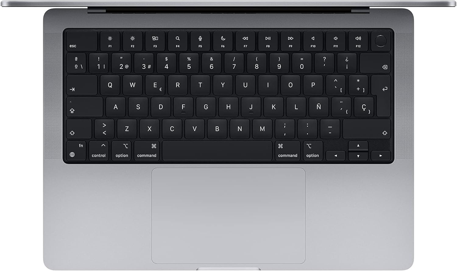 Primer plano de un teclado de portátil gris con distribución QWERTY en español y un trackpad debajo.
