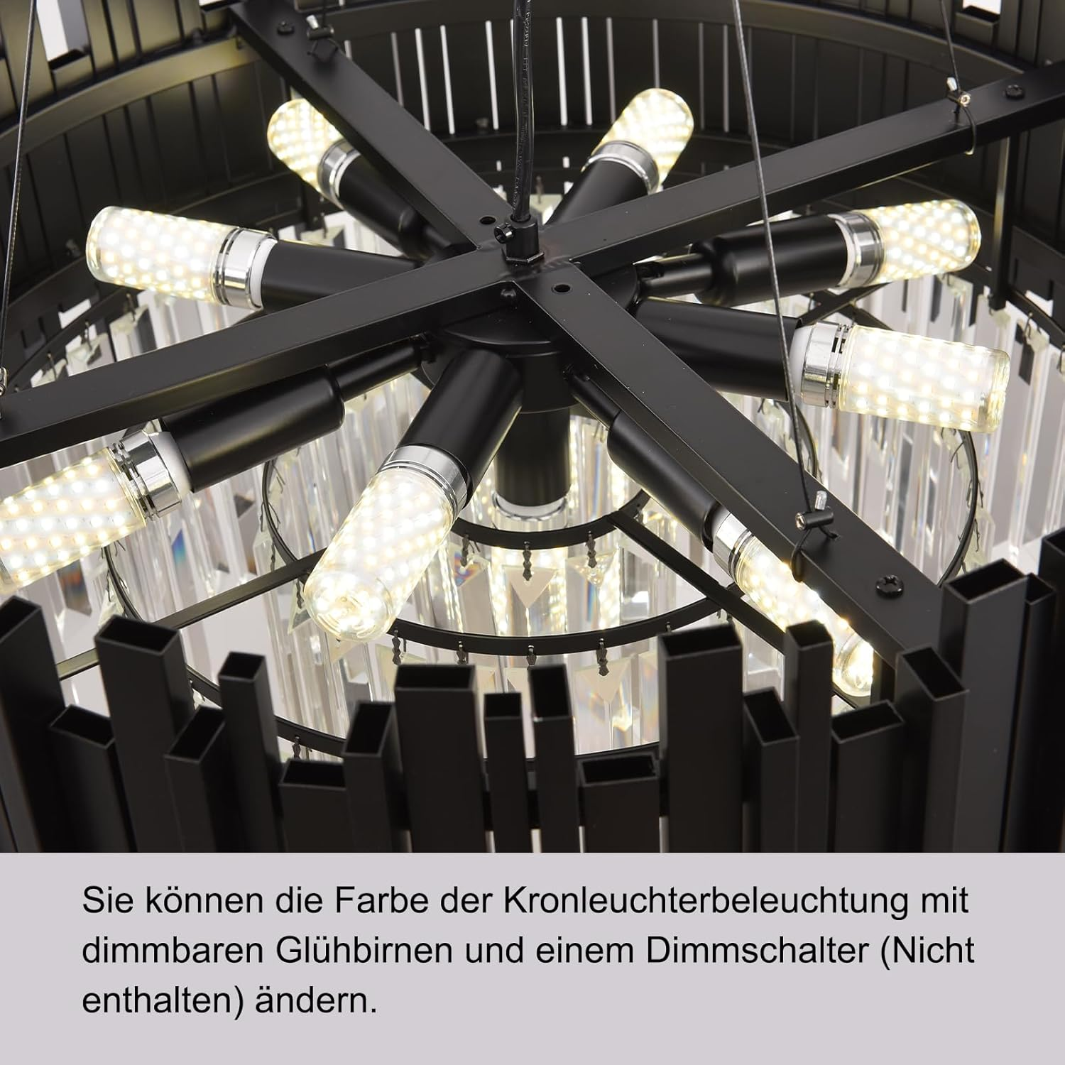 Moderne schwarze Kronleuchter mit LED-Glühbirnen und Kristalldetails.