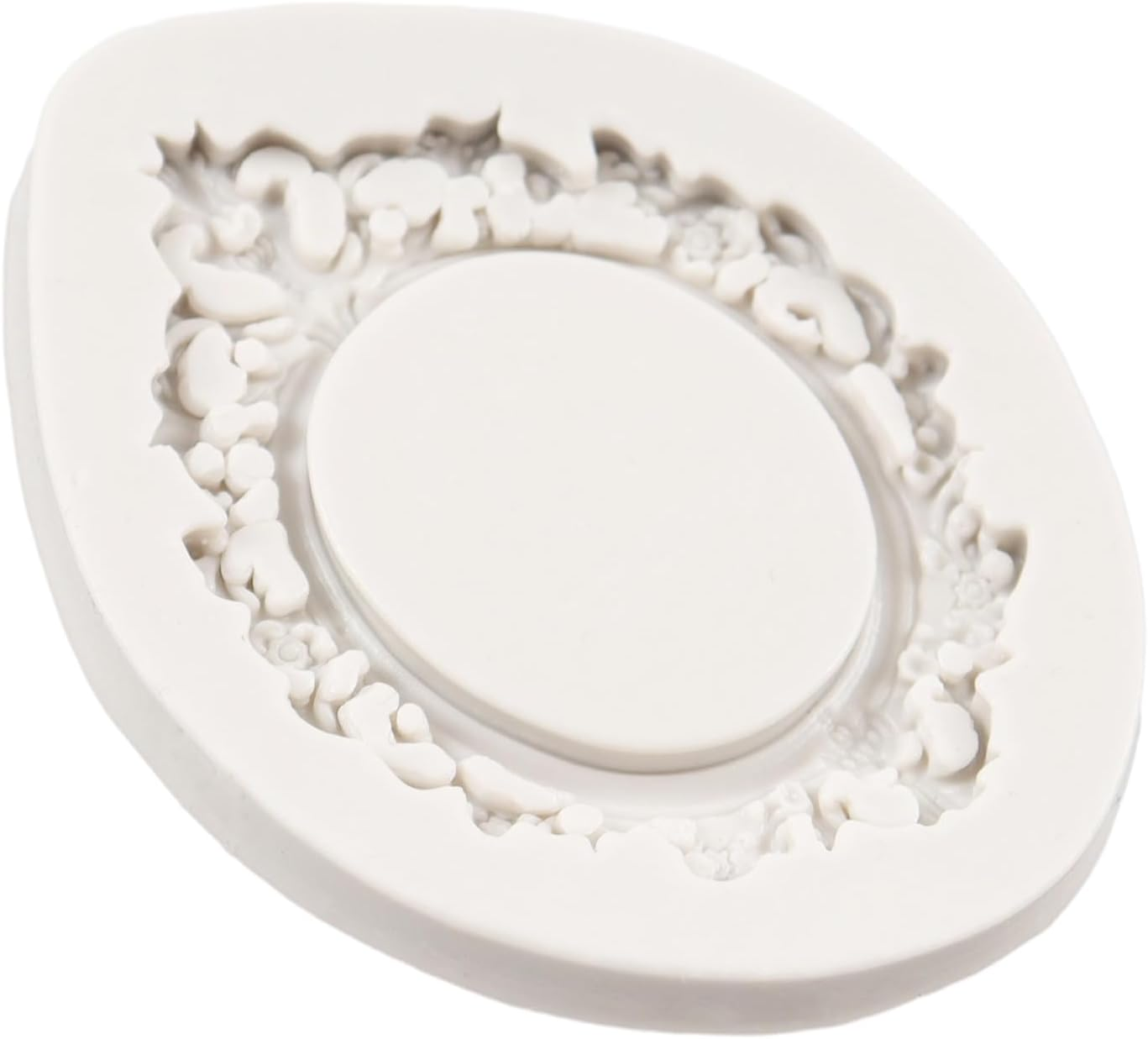 Eine weiße Silikonform mit einem zentralen Oval und dekorativen Blumen- und Blattmustern an den Rändern.