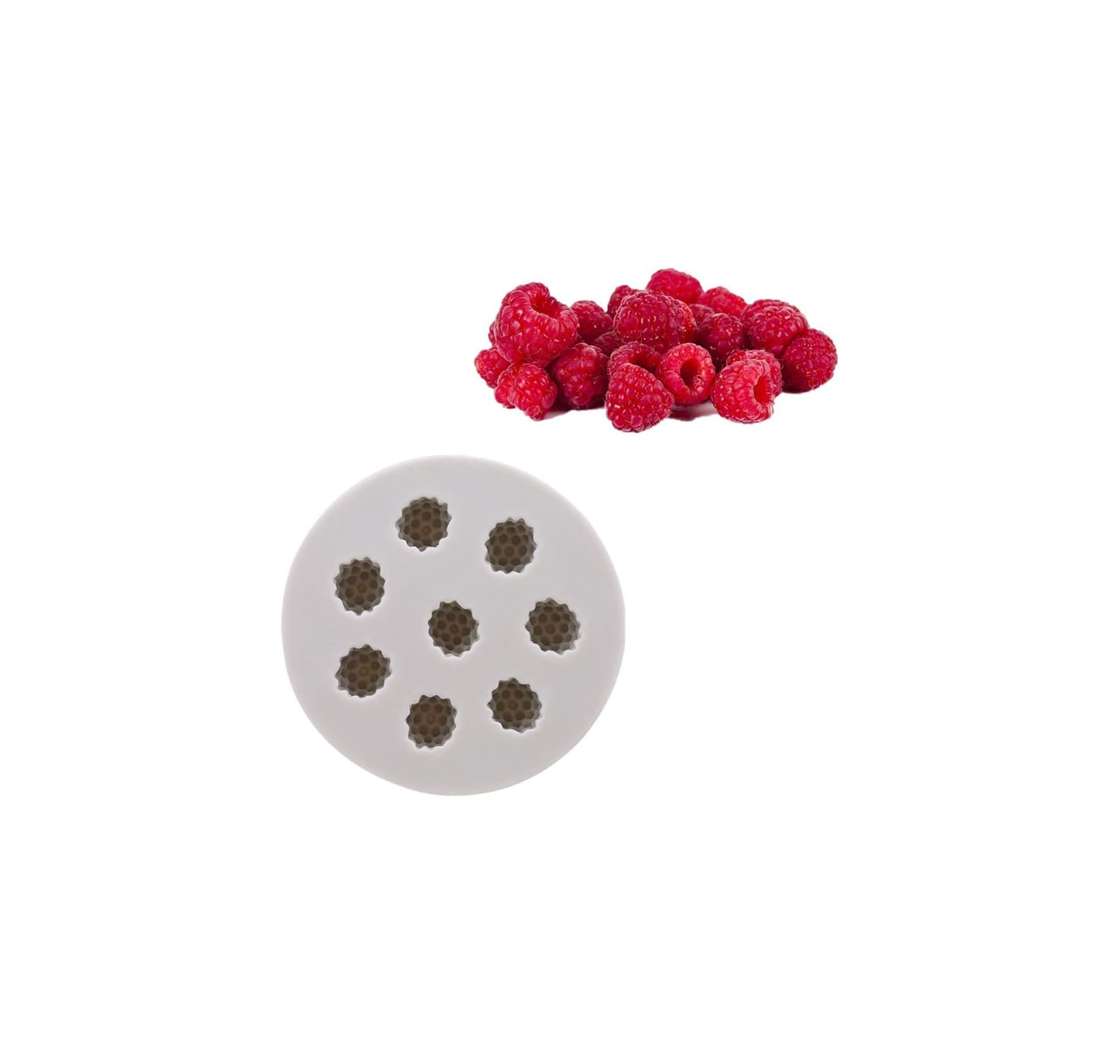 Frische Himbeeren neben einem runden, hellgrauen Küchenaufsatz mit sternförmigen Löchern auf weißem Hintergrund.