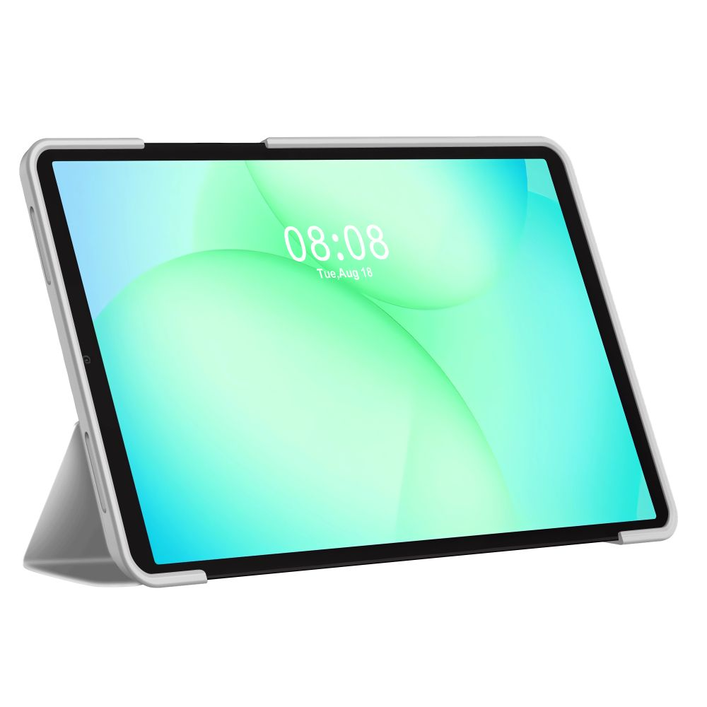 Un tablet bianco con custodia di supporto mostra l'ora 08:08 e uno sfondo astratto verde sullo schermo su sfondo bianco.