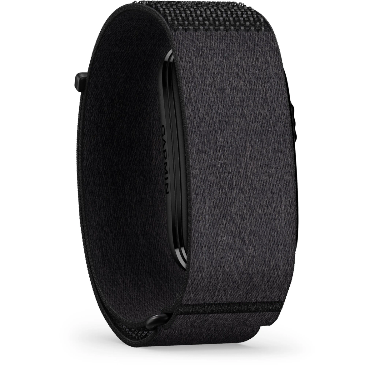 Ein schwarzer Fitness-Tracker mit strukturiertem Textilarmband auf weißem Hintergrund.