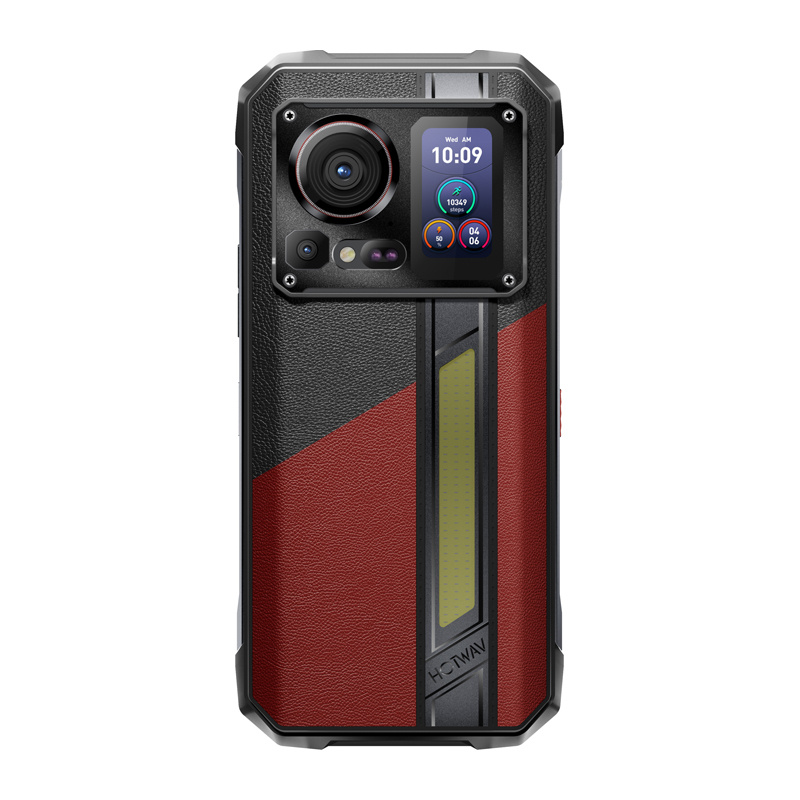 Retro di uno smartphone rugged con fotocamera, piccolo display secondario e pelle nera e rossa.