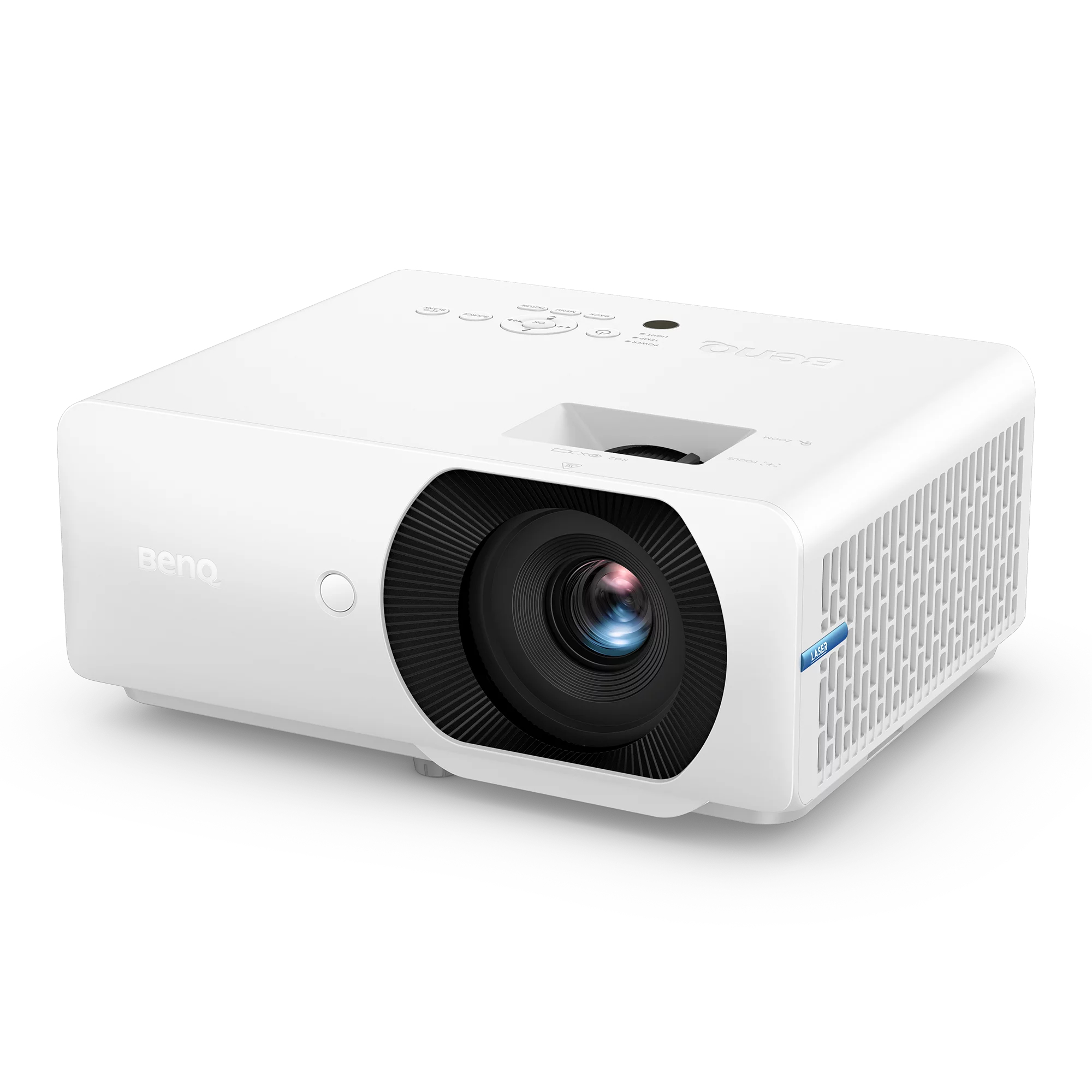 Ein weißer BenQ-Laserprojektor mit großem schwarzen Objektiv und Bedienelementen steht vor weißem Hintergrund.