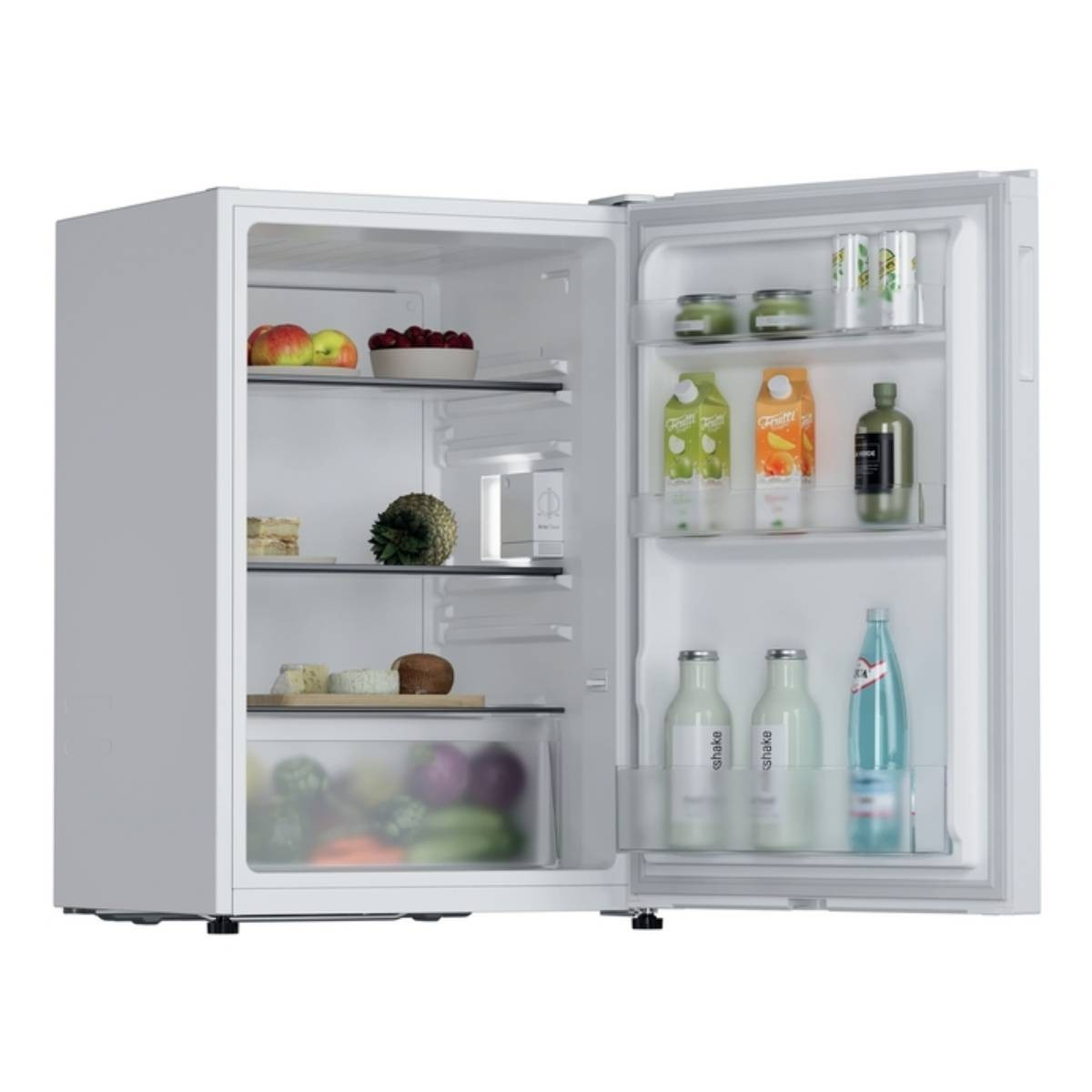 Un refrigerador blanco abierto lleno de fruta fresca, bebidas y alimentos en sus estantes.