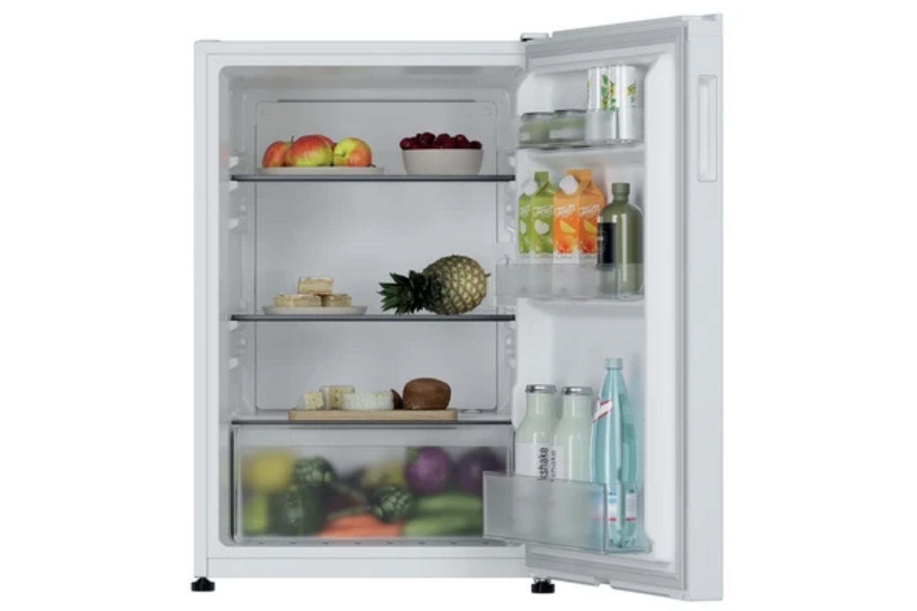 Un refrigerador blanco abierto lleno de frutas frescas, bebidas y alimentos en sus estantes.