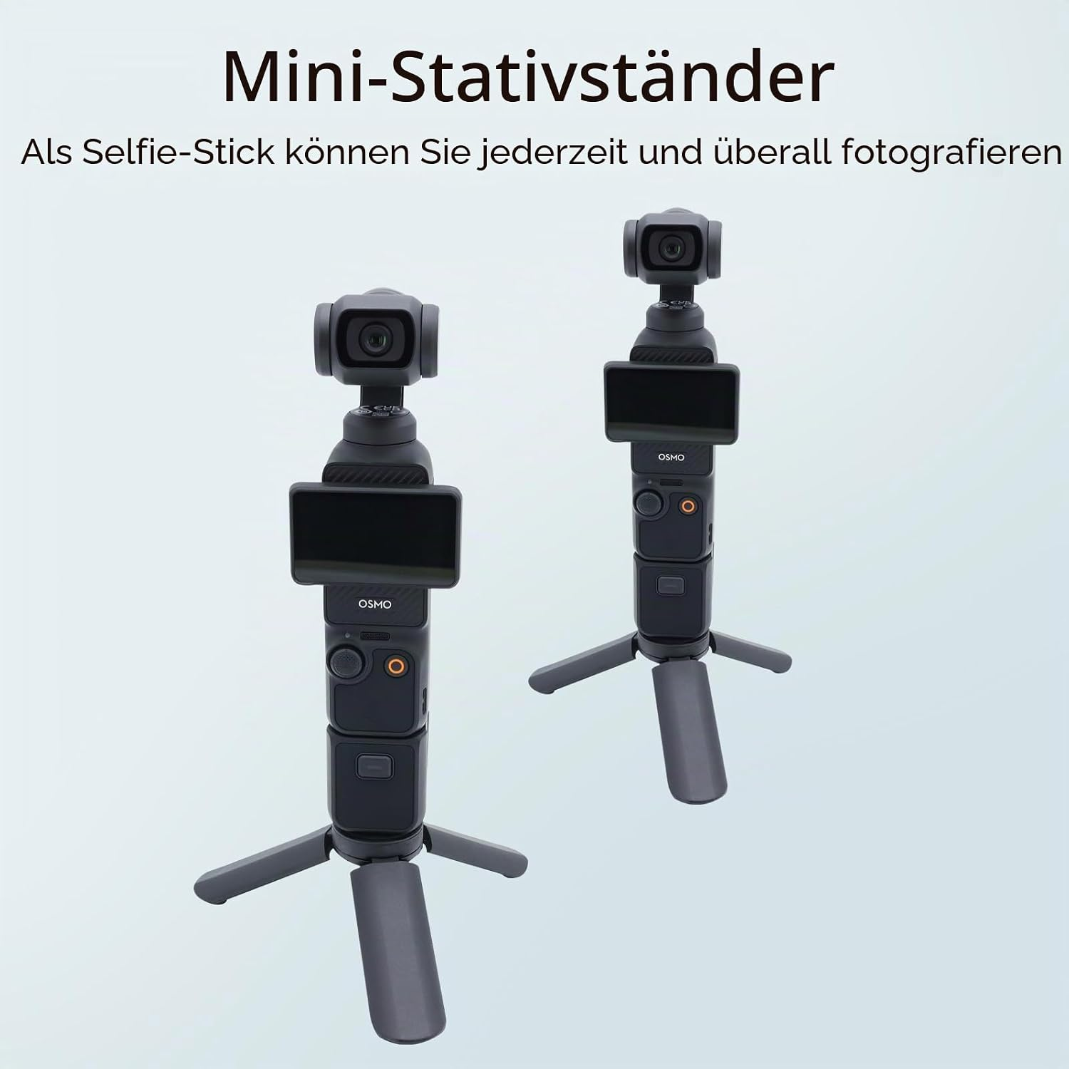 Zwei schwarze Osmo Mini-Stativständer mit Kamera gegen einen hellen Hintergrund.