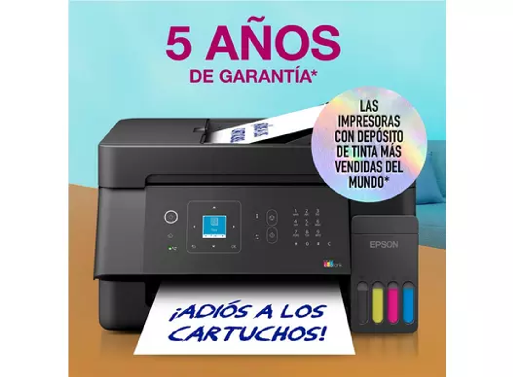 Impresora Epson EcoTank en un escritorio con texto publicitario en español de 5 años de garantía y adiós cartuchos.