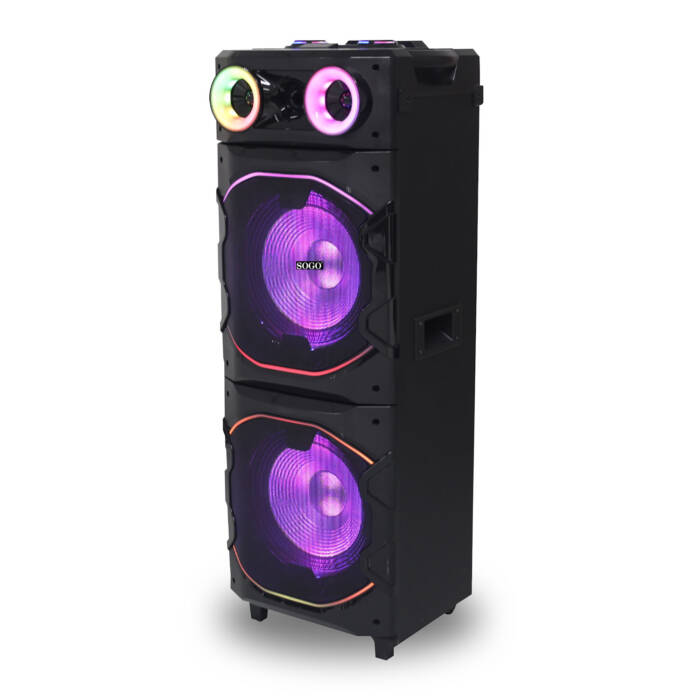 Altoparlante per feste nero con due grandi woofer illuminati e LED colorati in cima su sfondo bianco.