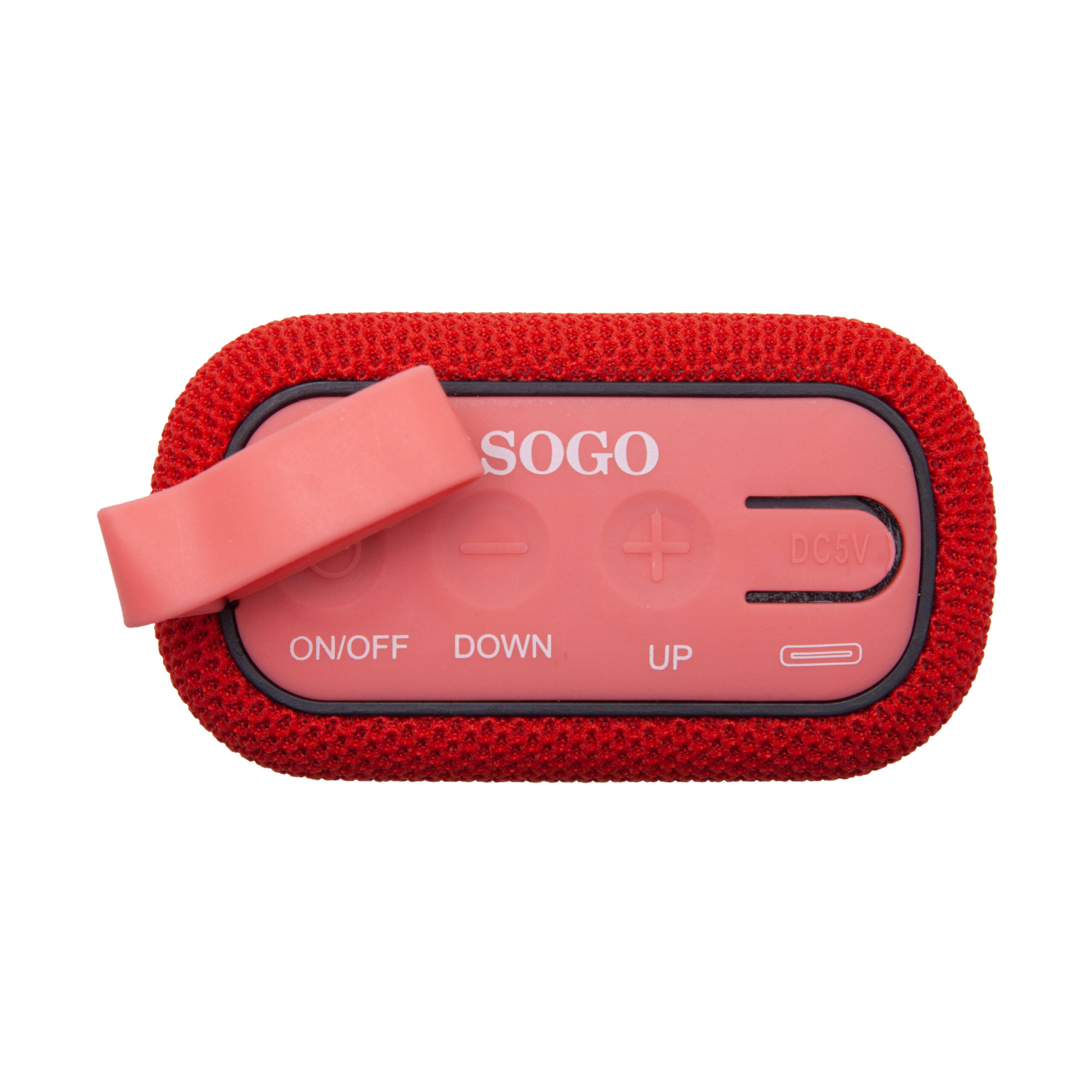 Un altoparlante Bluetooth portatile SOGO rosso con pannello di controllo superiore e cinghia.