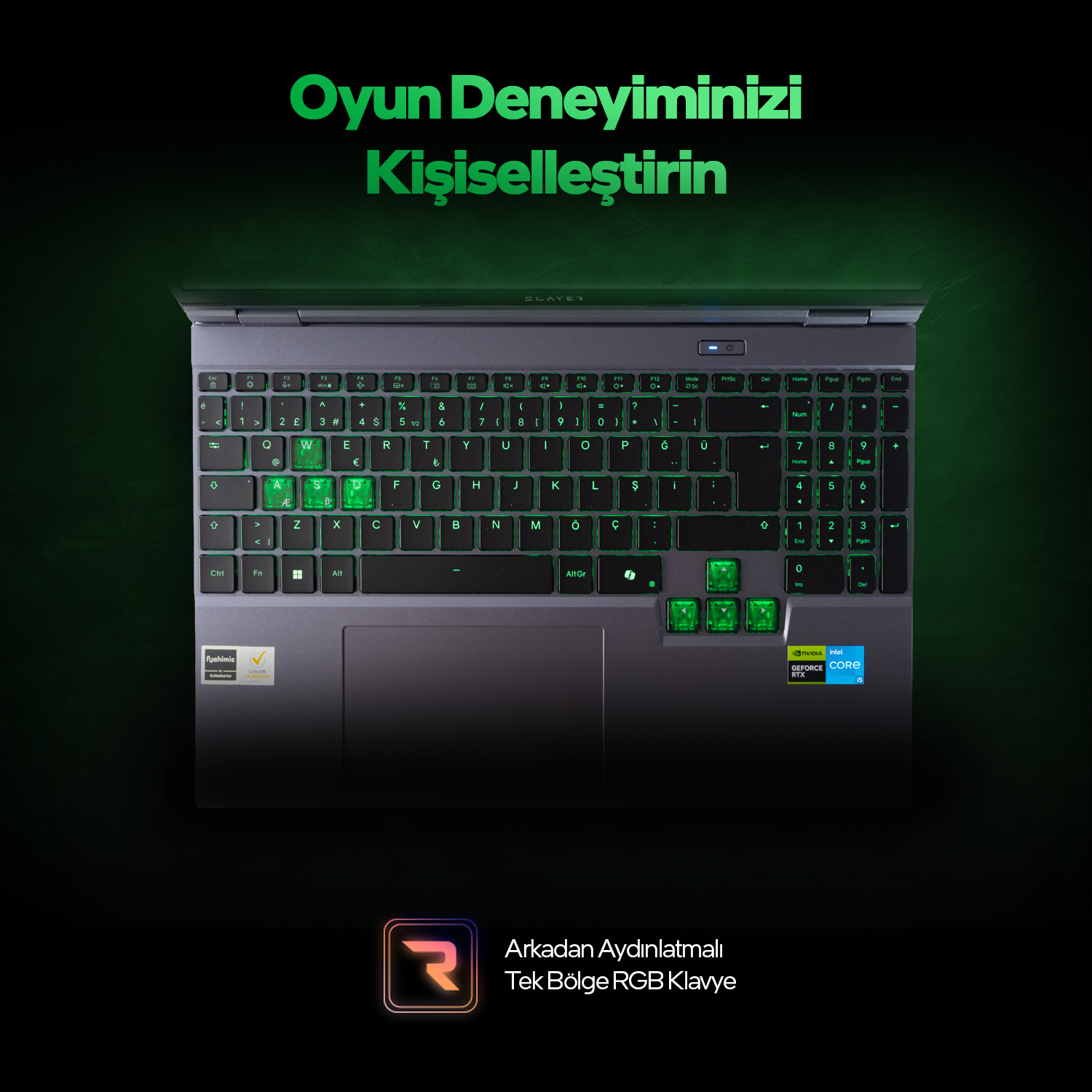 Koyu arkaplanda Türkçe Q klavyeli ve yeşil RGB aydınlatmalı dizüstü bilgisayar.