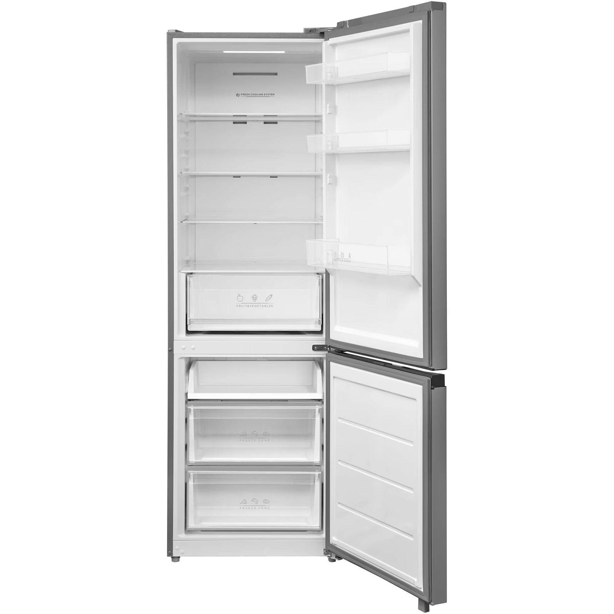 Ein offener silberner Kühlschrank mit leerem Innenraum, Glasböden und transparenten Schubladen auf weißem Hintergrund.