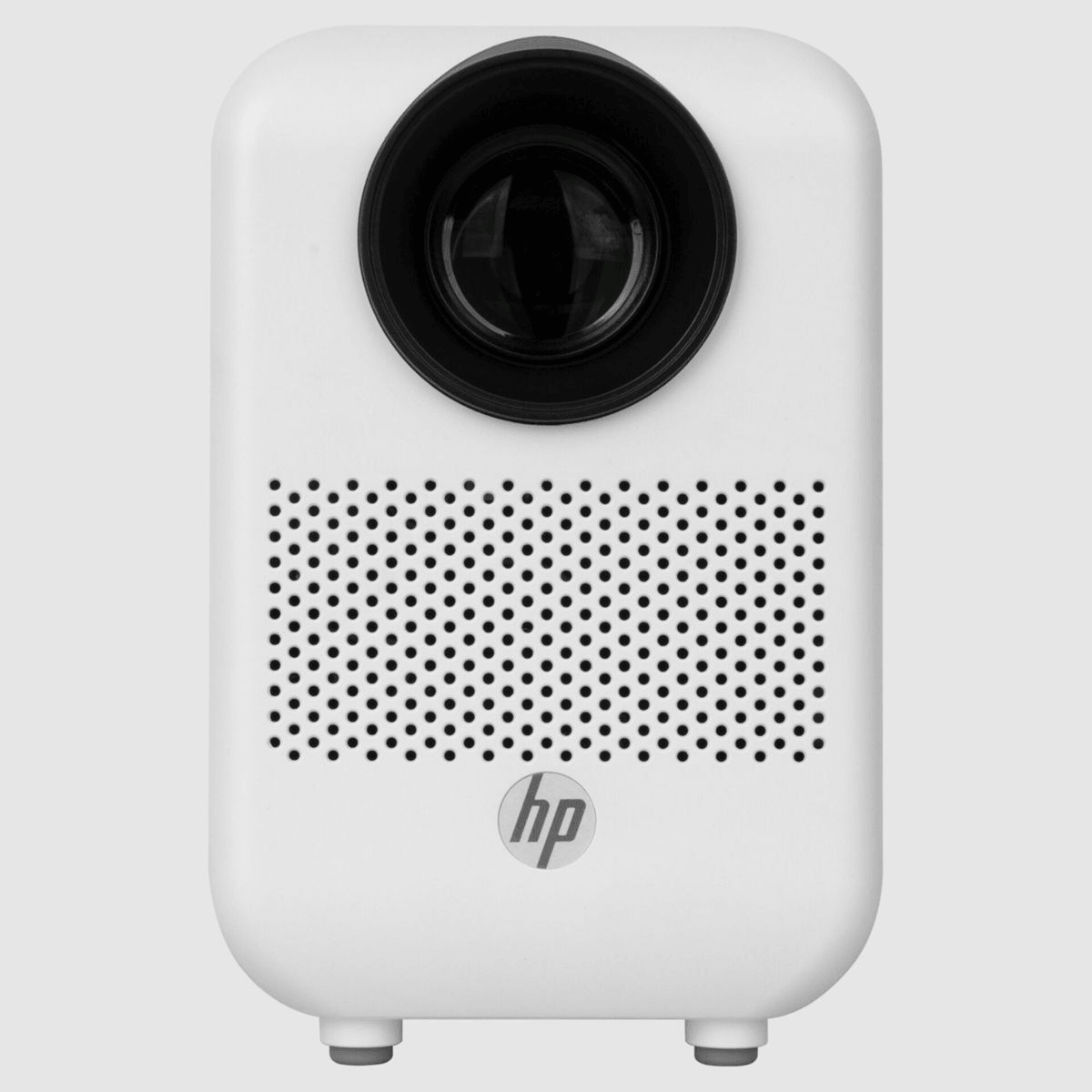 Ein weißer HP-Projektor mit einem großen schwarzen Objektiv und Lautsprechergitter vor hellem, grauen Hintergrund.