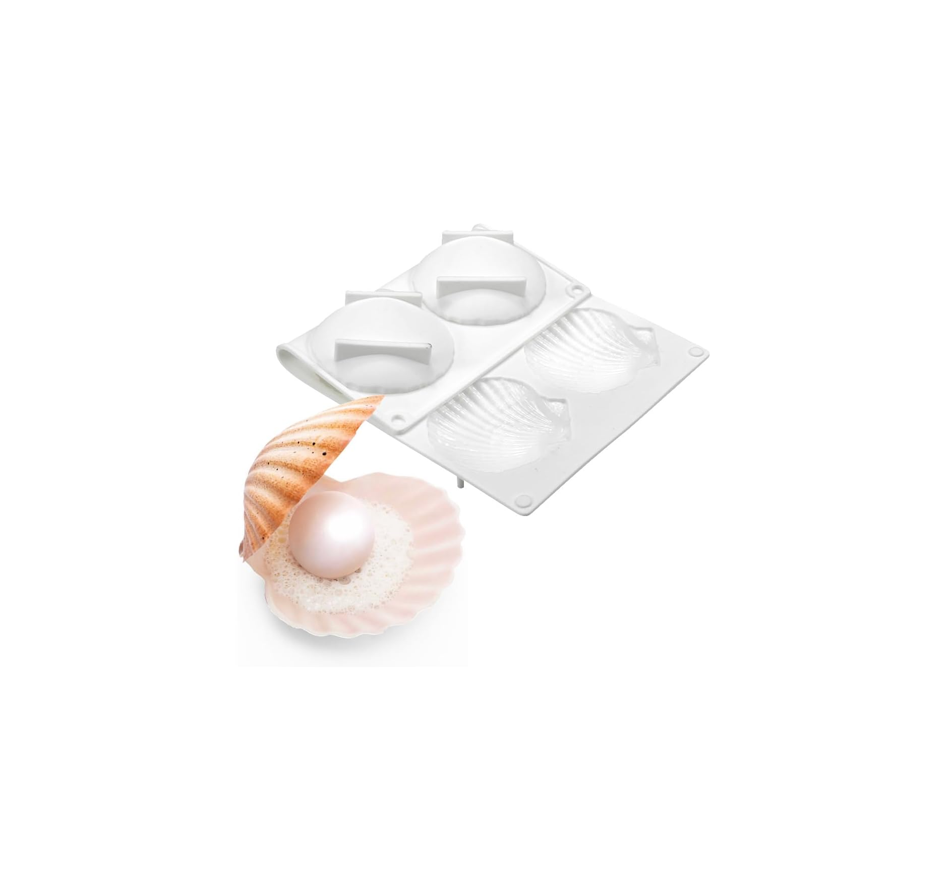 Eine weiße Muschelform mit zwei Hälften und eine echte Muschel mit Perle.