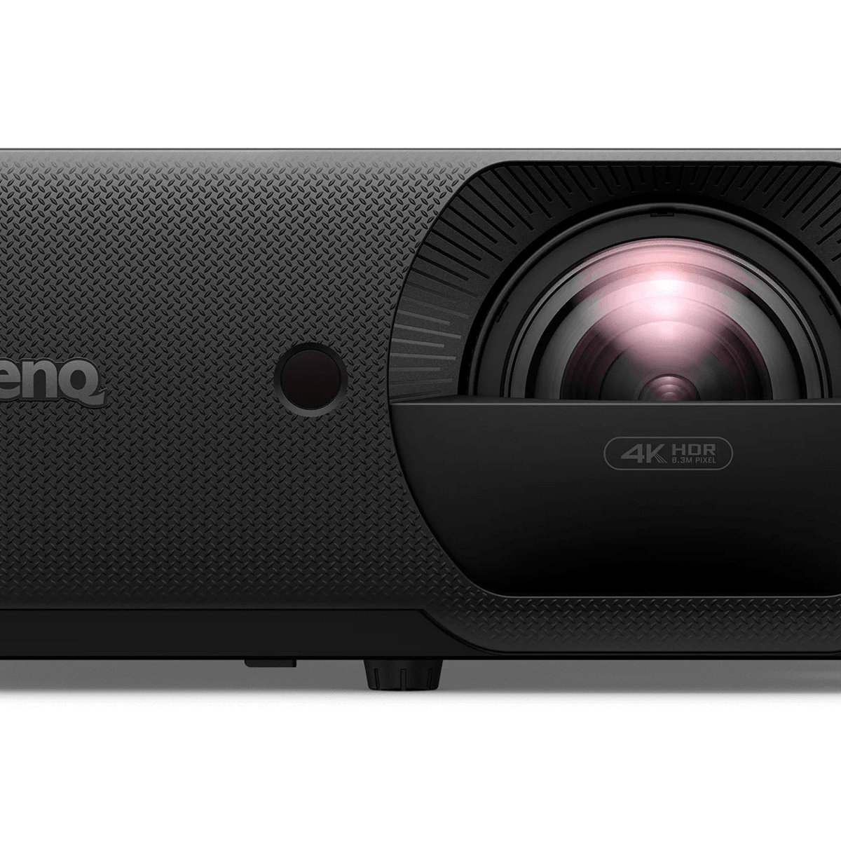 Schwarzer 4K HDR Beamer mit großer gerillter Linse und gemustertem Gehäuse.