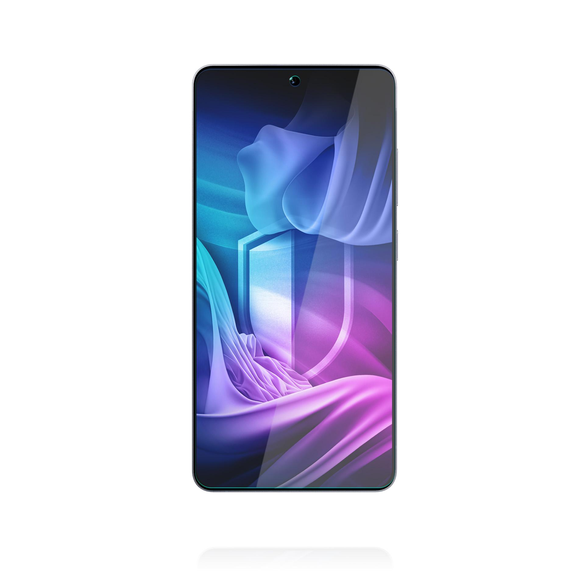 Smartphone con sfondo astratto blu e rosa e simbolo di scudo sullo schermo su sfondo bianco.