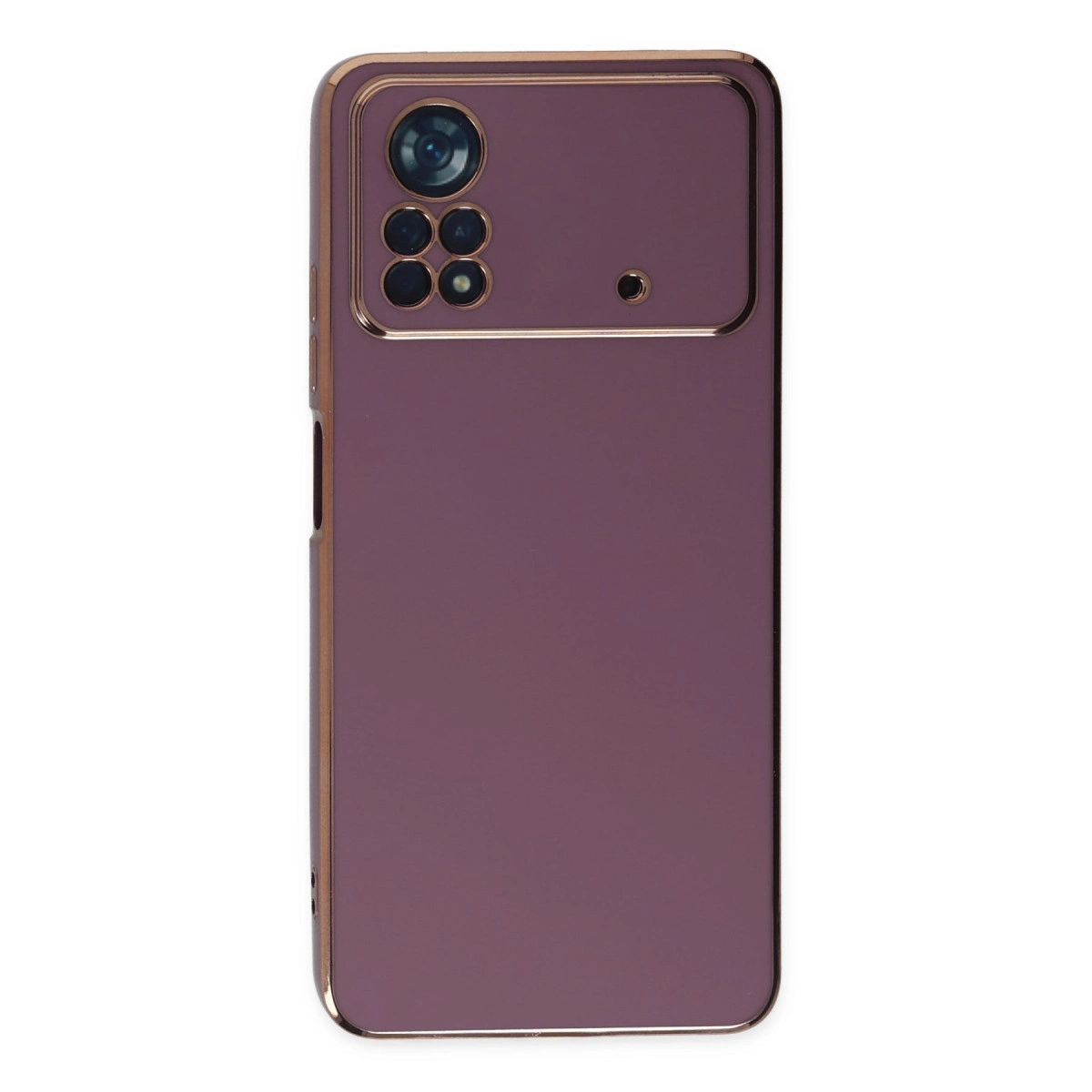 Pembe altın şeritli ve dört kameralı modüle sahip mor akıllı telefon kılıfının arkası.