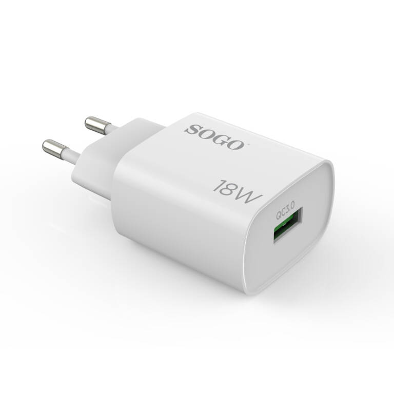 Caricabatterie da muro USB SOGO 18W bianco con una porta USB e due spine su sfondo bianco.