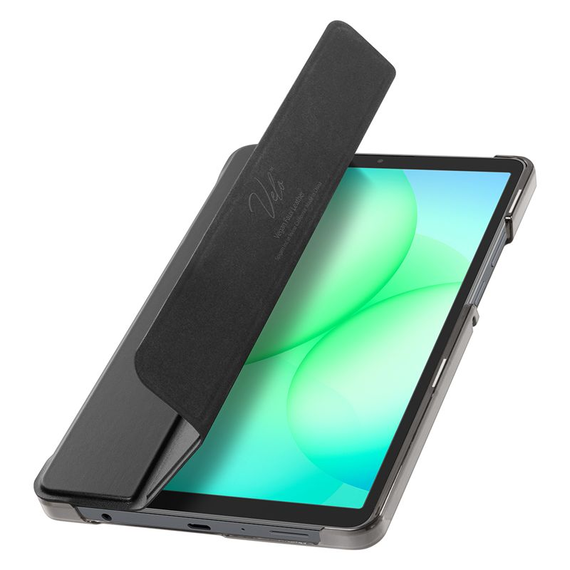 Un étui de tablette noir partiellement ouvert, révélant un écran avec un fond vert et bleu.